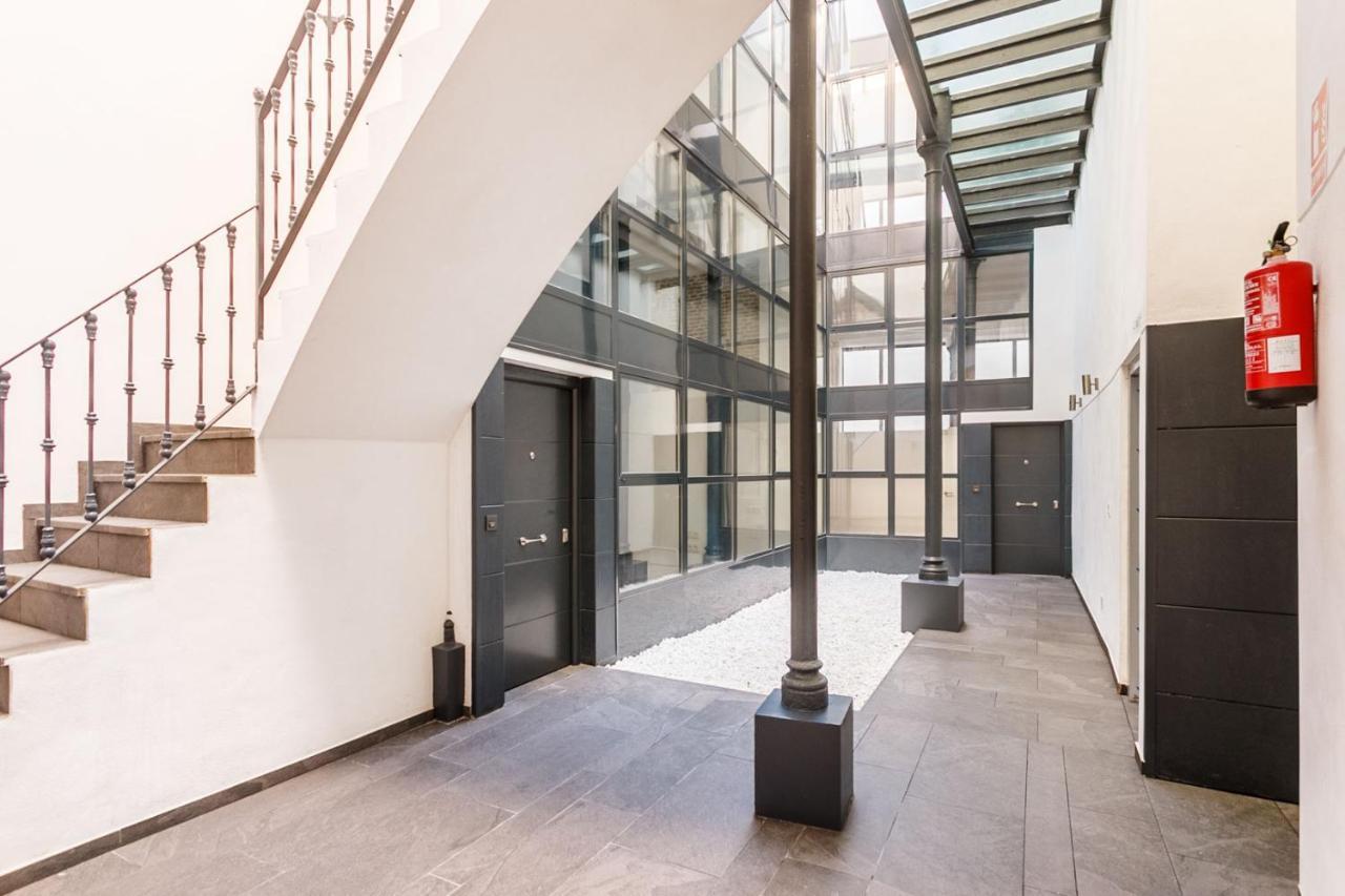 Apartamento Precioso Atico De Diseno, Gran Terraza De 35 M2 Y De 16 M2 Y Garaje En Pleno Centro Sevilla Exterior foto