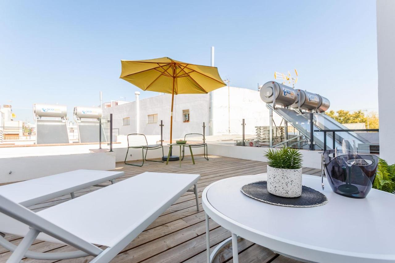 Apartamento Precioso Atico De Diseno, Gran Terraza De 35 M2 Y De 16 M2 Y Garaje En Pleno Centro Sevilla Exterior foto